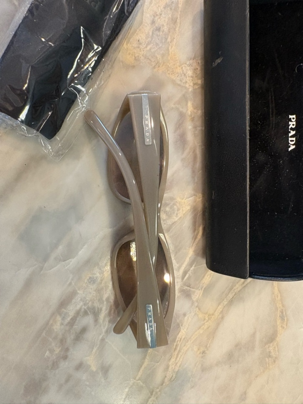 PRADA Vintage Women’s Beige Sunglasses- NEW never worn. - Picture 2 of 4